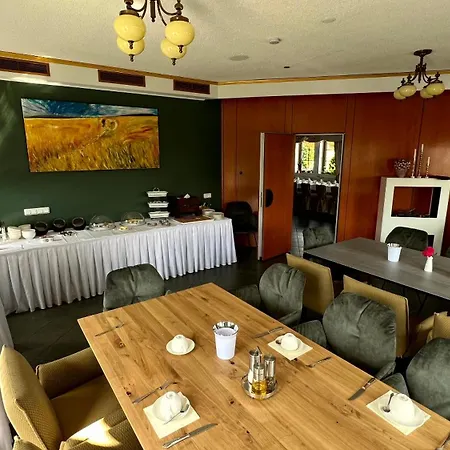 Showhotel Seerose Hotel